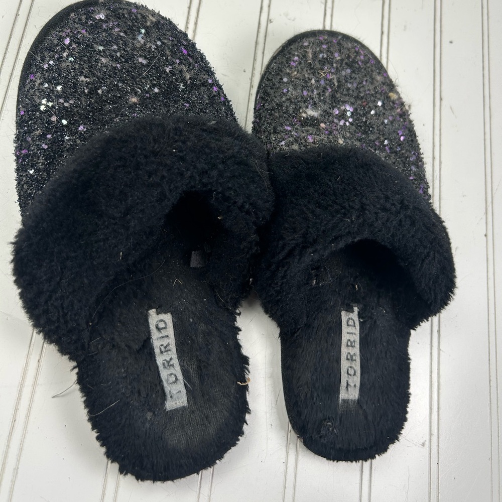 Torrid Black Faux Fur Glitter Slip On Slippers Womenโs Size 9M - Picture 8 of 9